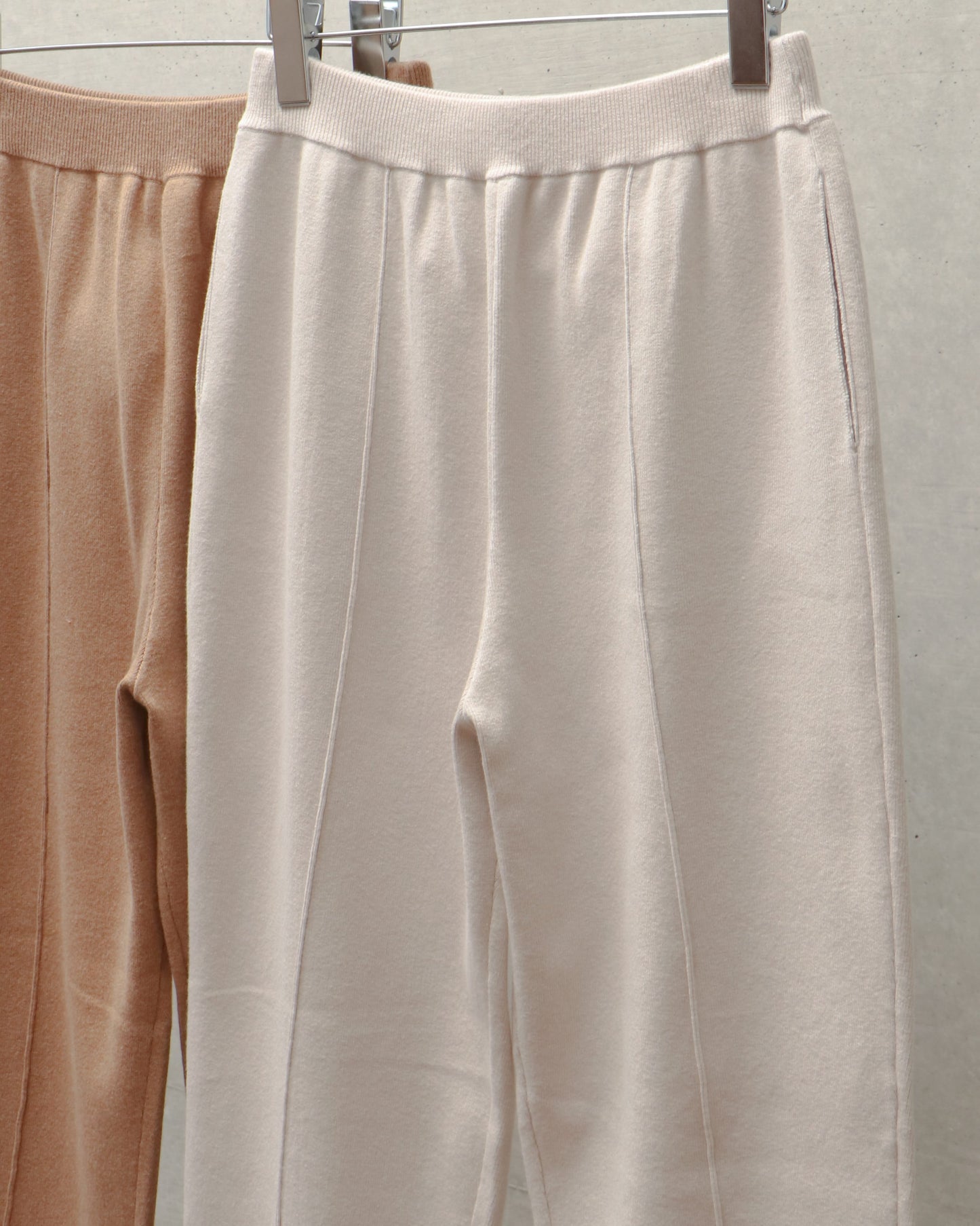 cotton smooth knit pants