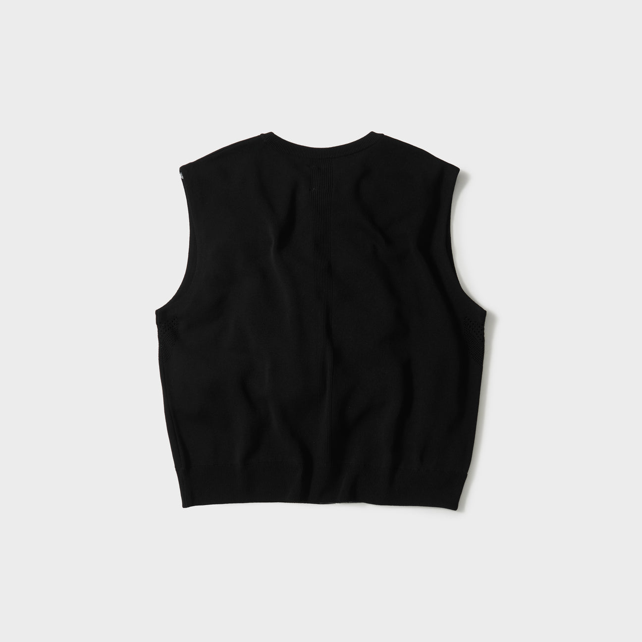 MONOLITH KNIT NO SLEEVE T