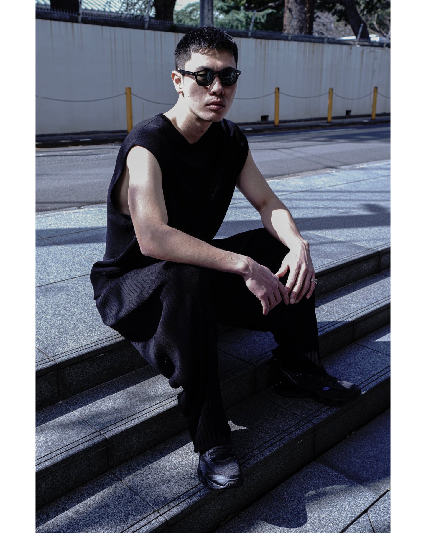MONOLITH KNIT NO SLEEVE T
