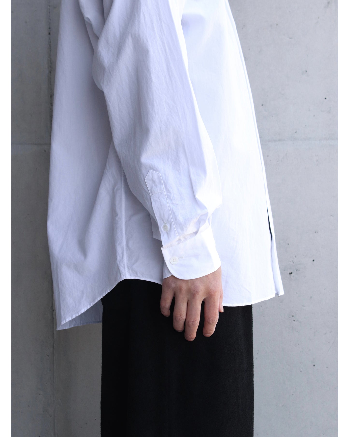 コモリ シャツ WHITE