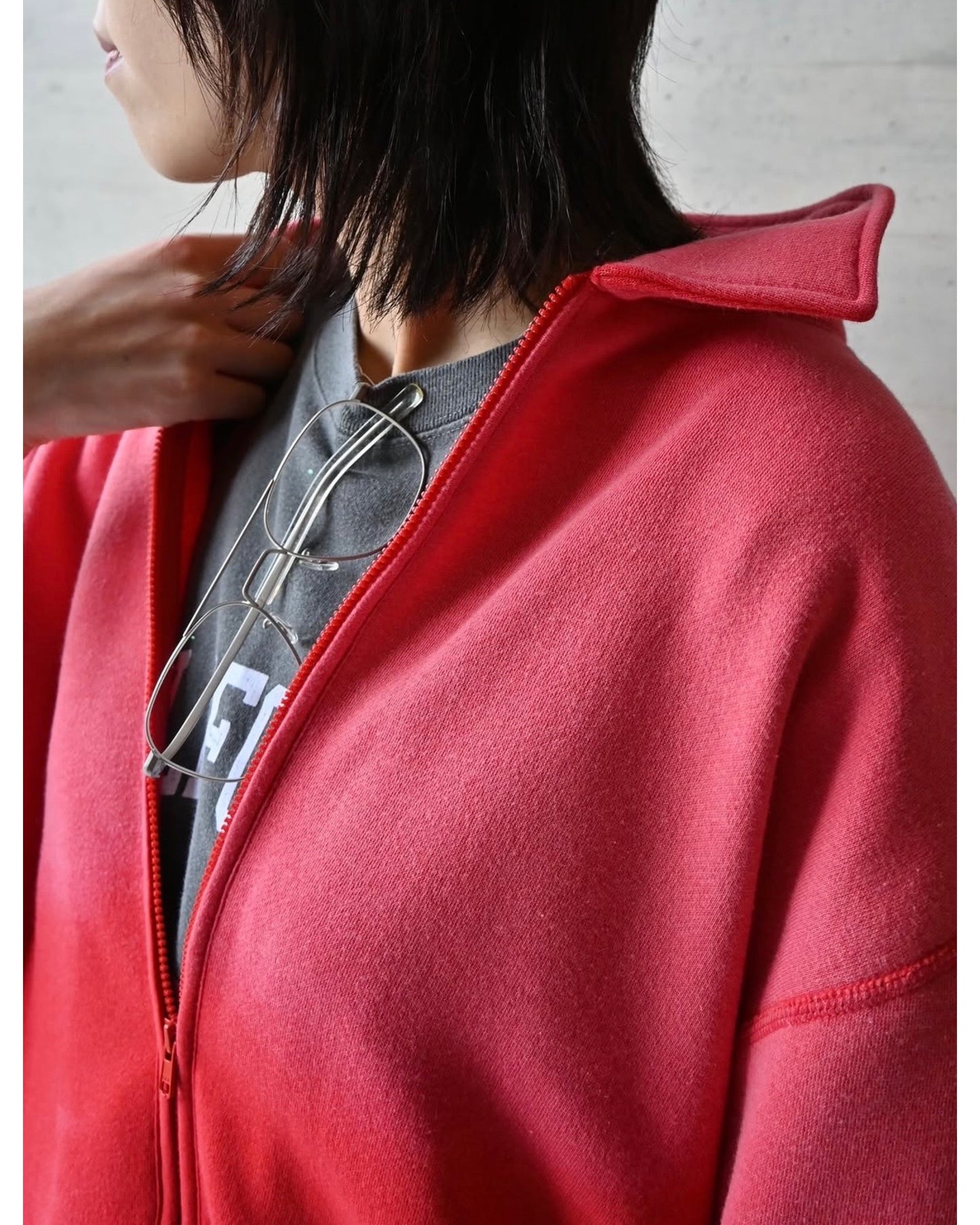 RUSSELL OVER HALF ZIP SWEAT