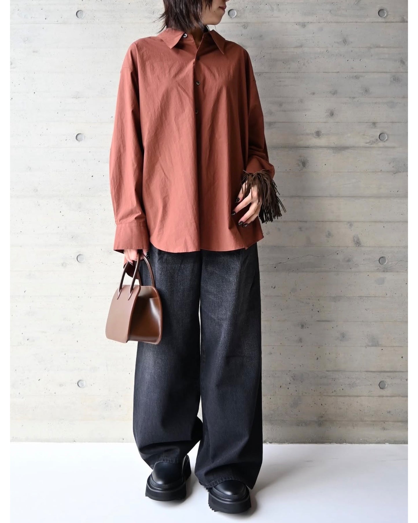 OVER SIZE SHIRT