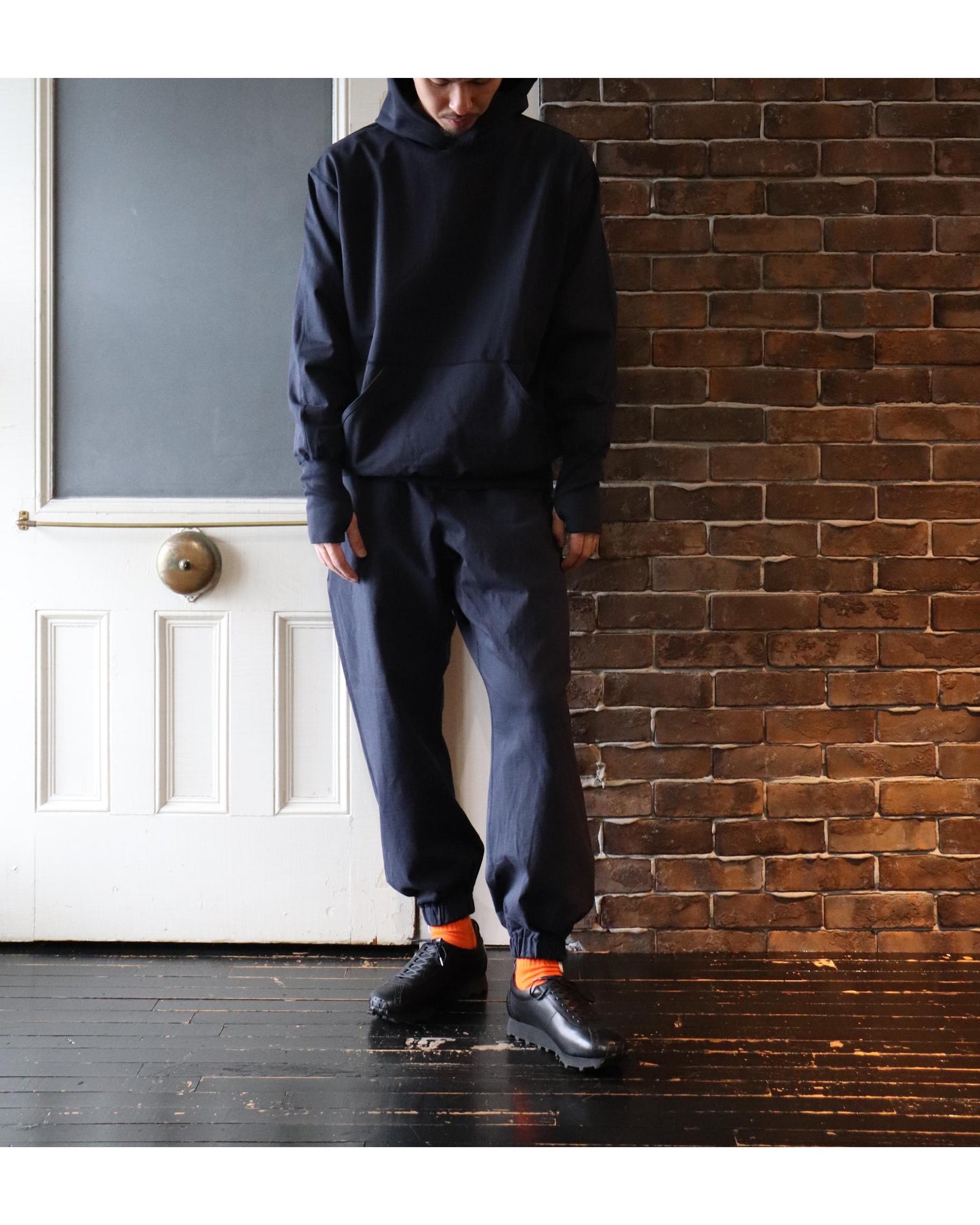 Unlikely Side Seamless Sweat Pants NAVY