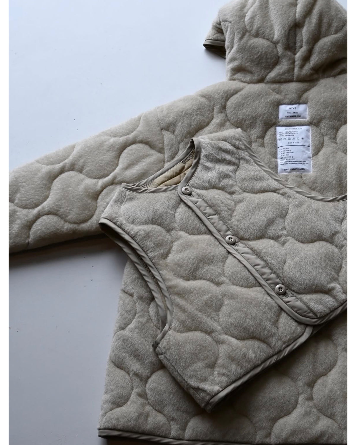 FLEECE QUILTED CROPPED VEST 17599