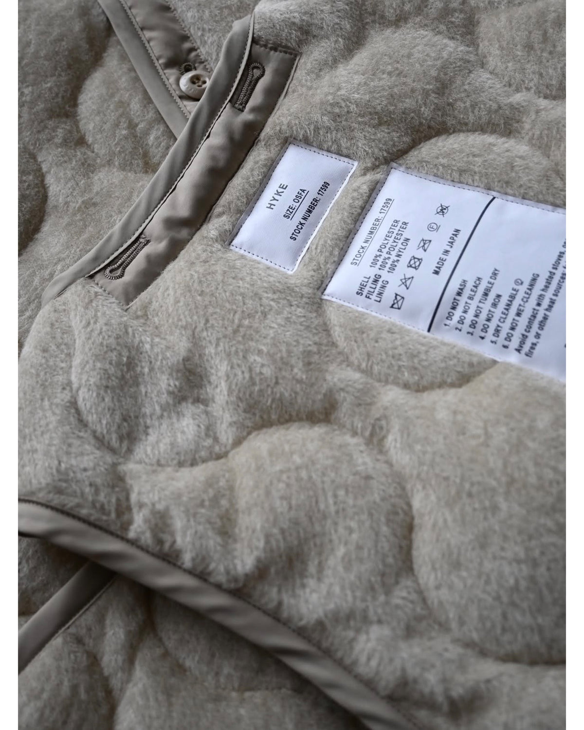 FLEECE QUILTED CROPPED VEST 17599