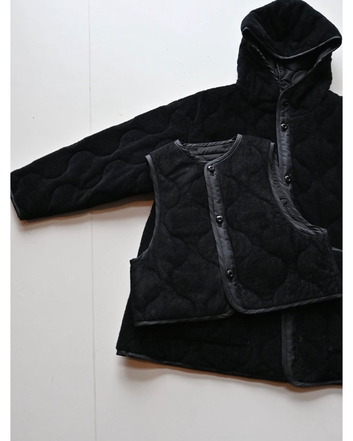 FLEECE QUILTED HOODED JACKET 17598