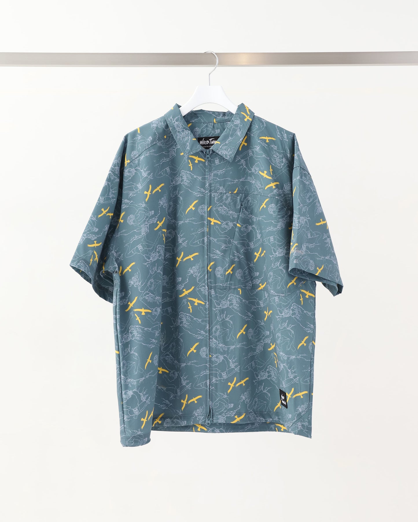 PRINT SLANT S/S SHIRT