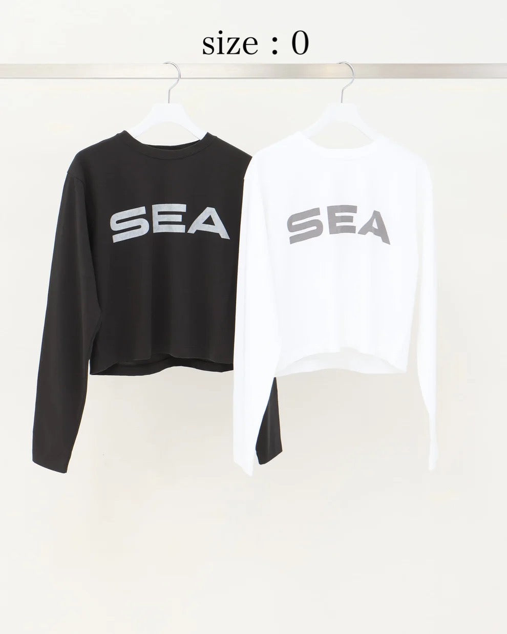 GRAPHIC L/S TEE (SEA)