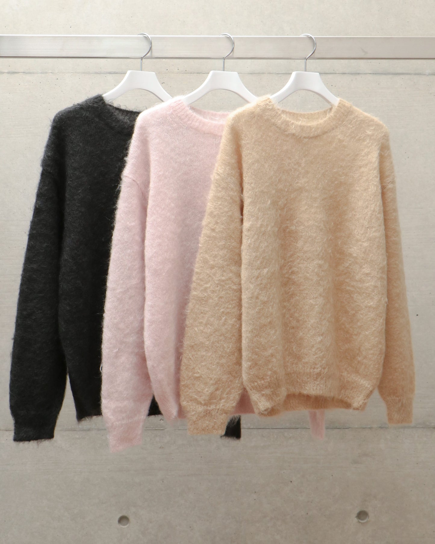 BRUSHED SUPER KID MOHAIR KNIT P/O