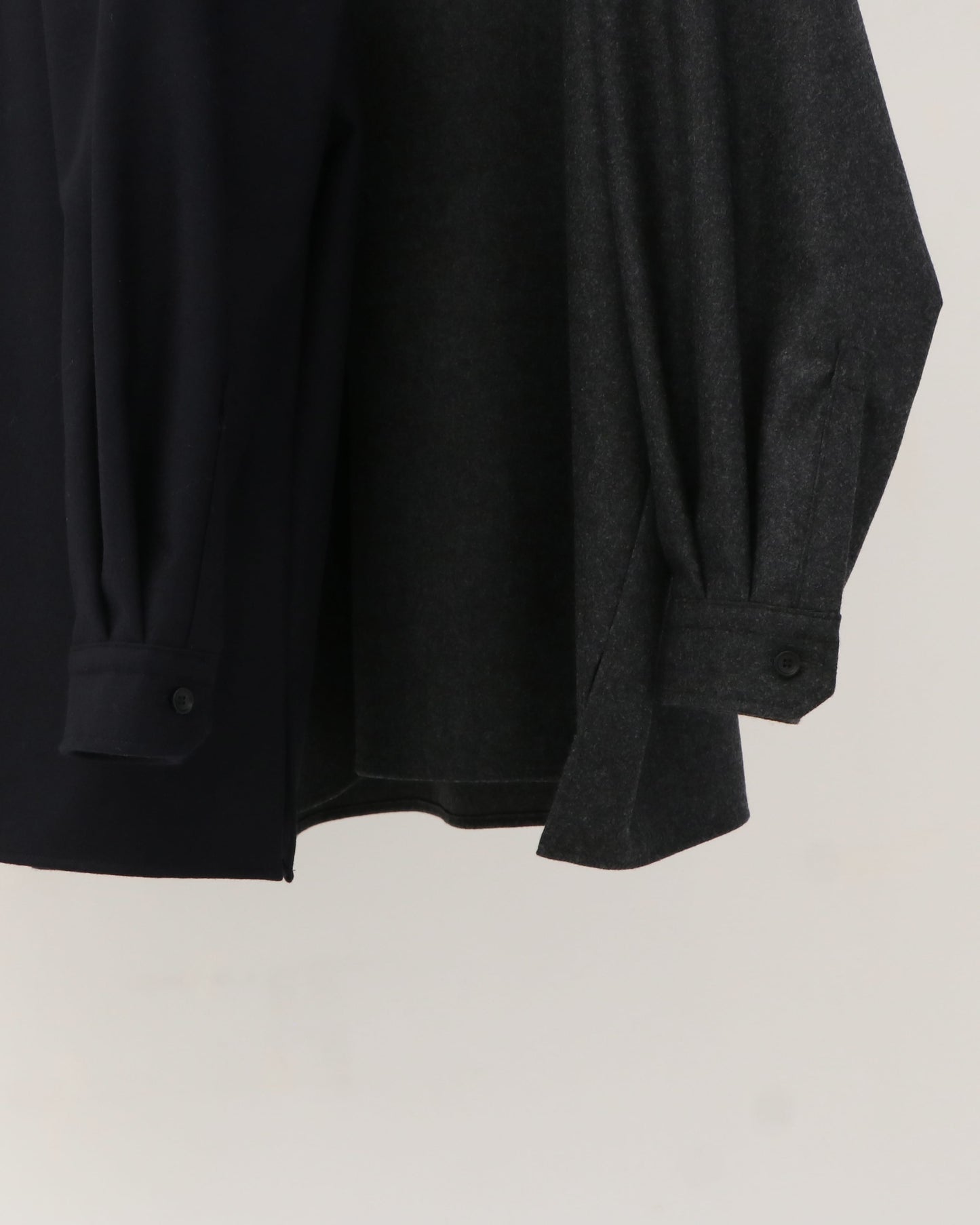 THE SIDE ZIP PULLOVER SHIRT