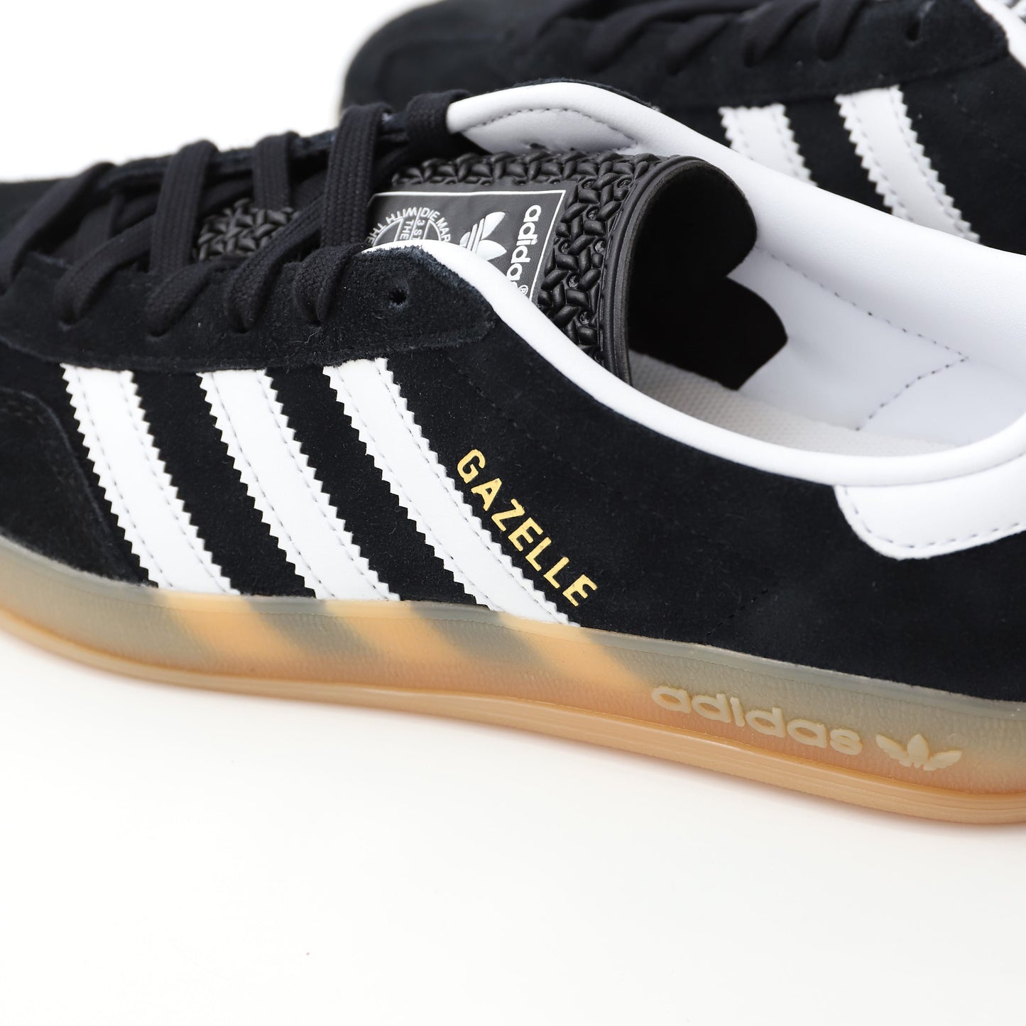 GAZELLE INDOOR