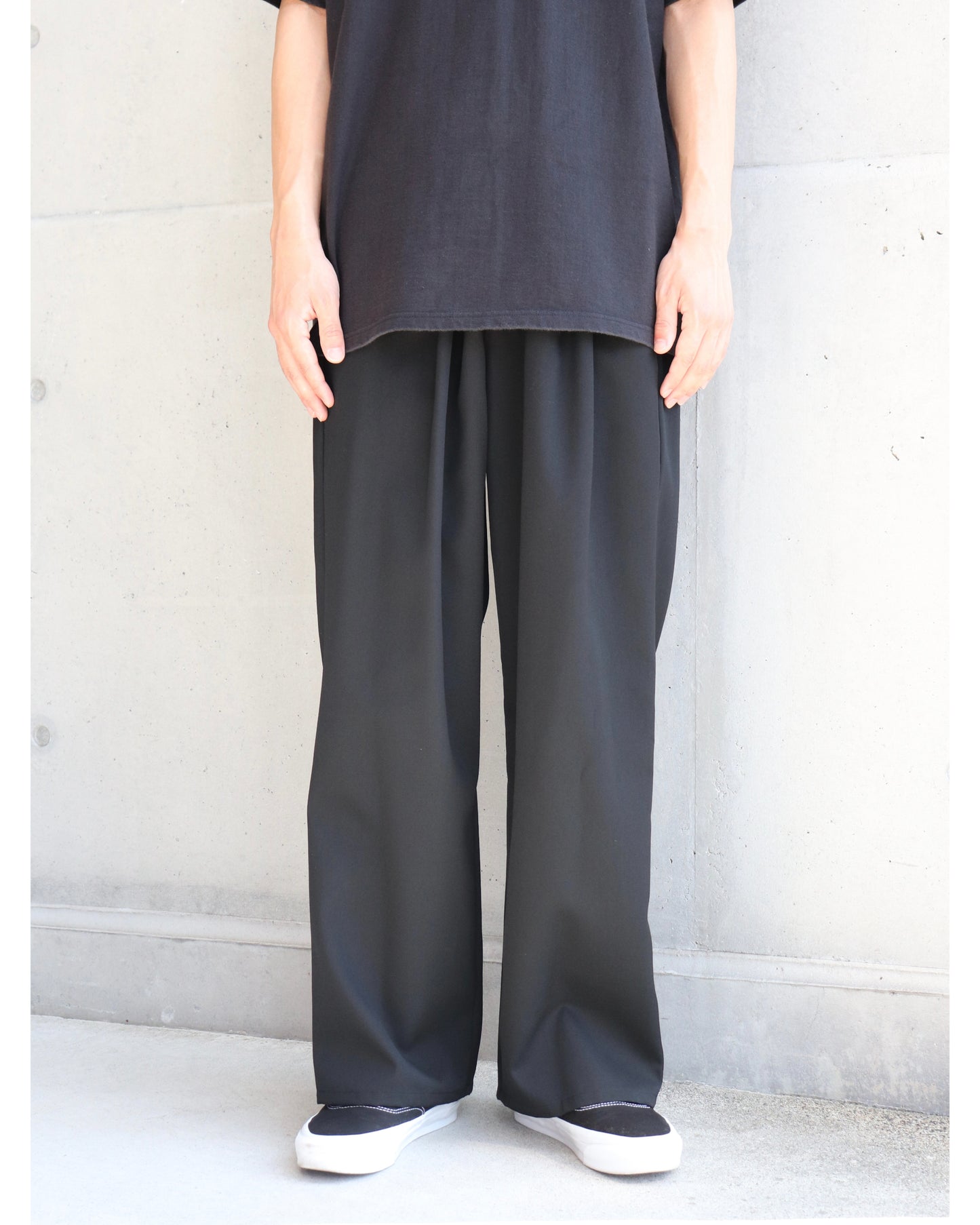 Scale Off Wool Wide Chef Pants BLACK