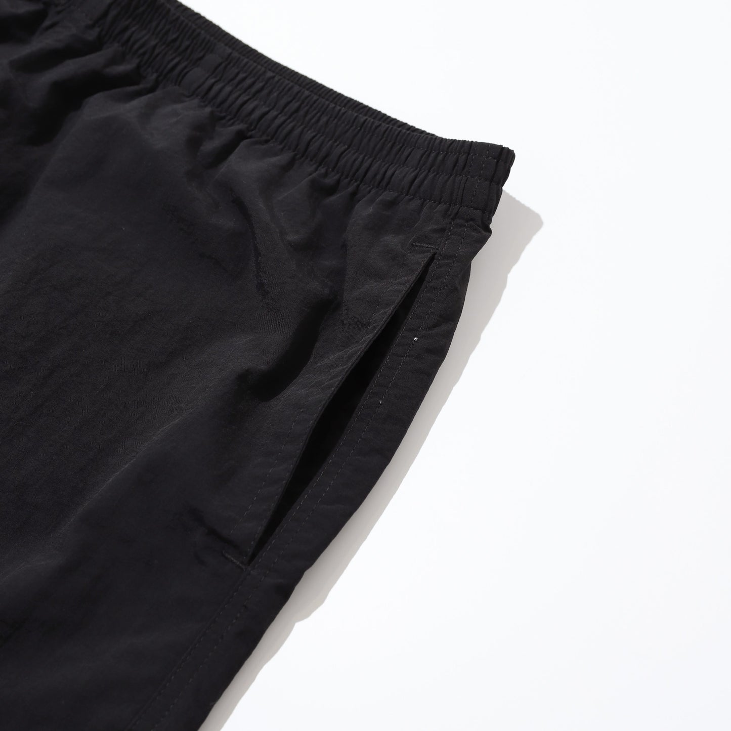 VERSATILE NYLON SHORTS