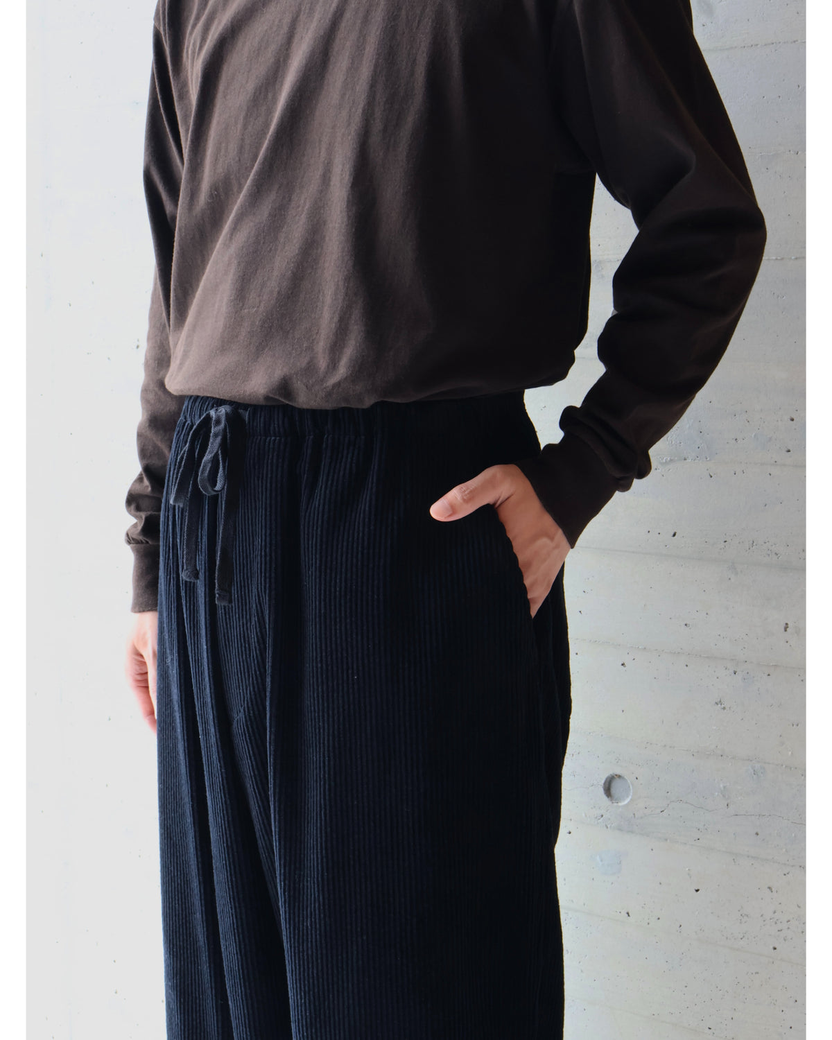コーデュロイ ドローストリングパンツ BLACK