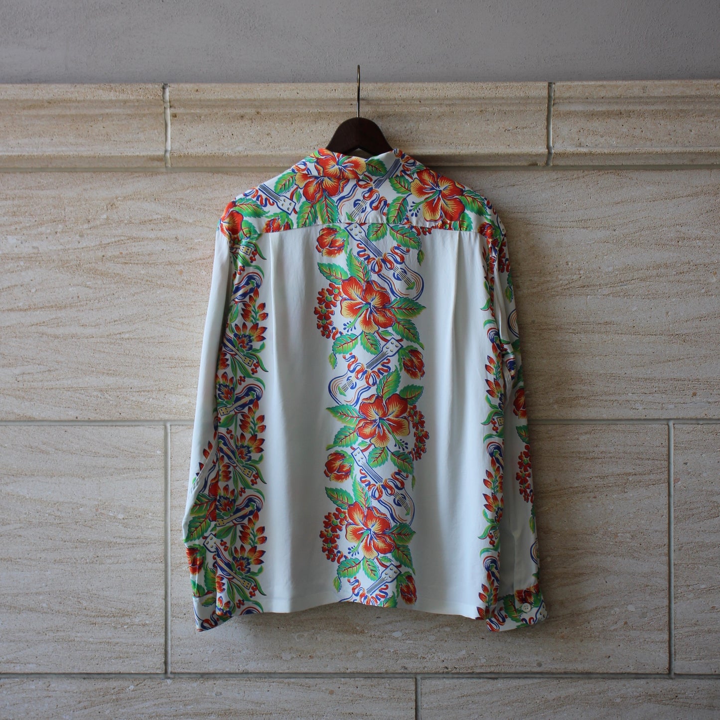 “BRESSING GIFT FROM HAWAII” (LONG SLEEVE) SS29202