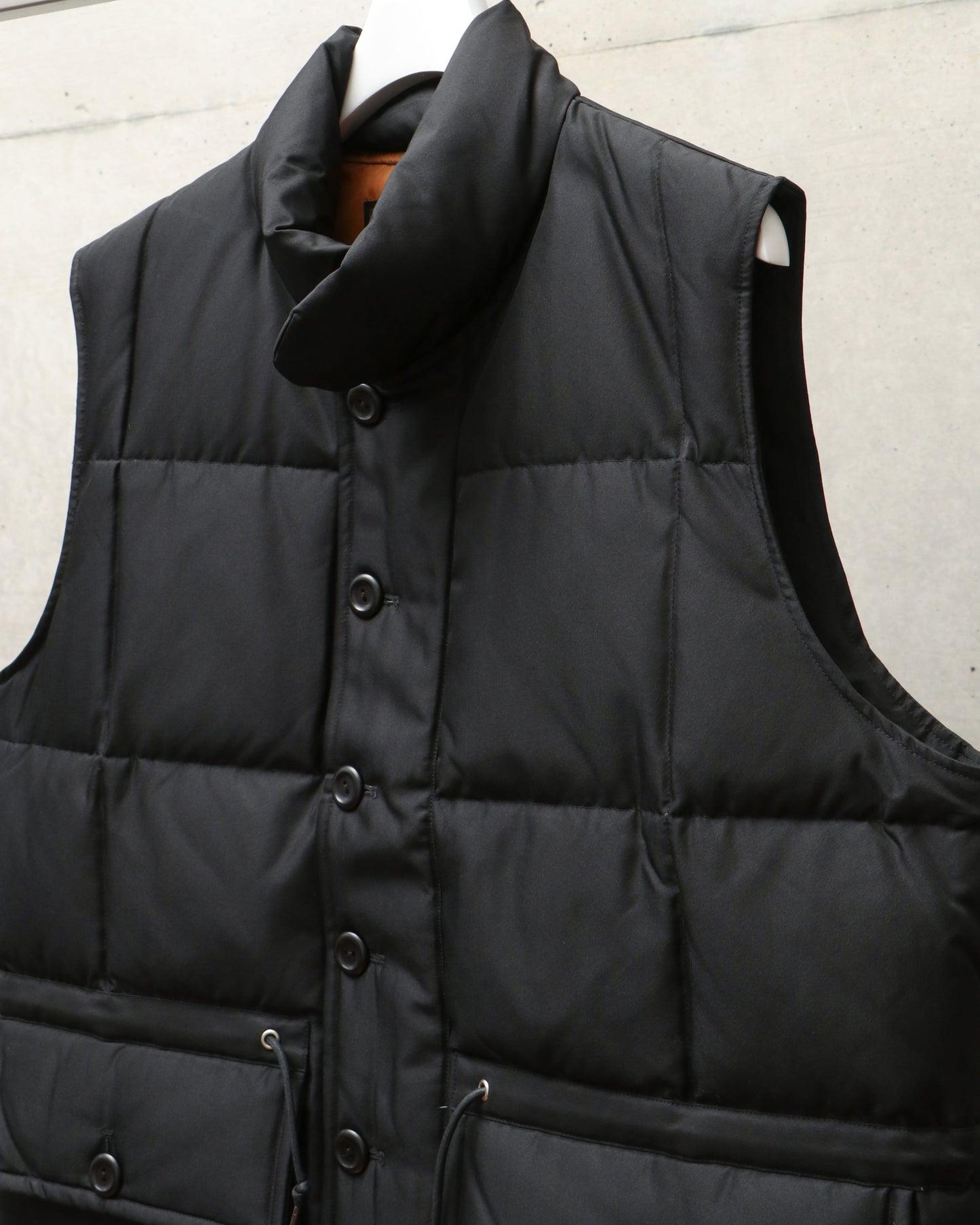 Kara Koram Vest EB BLACK