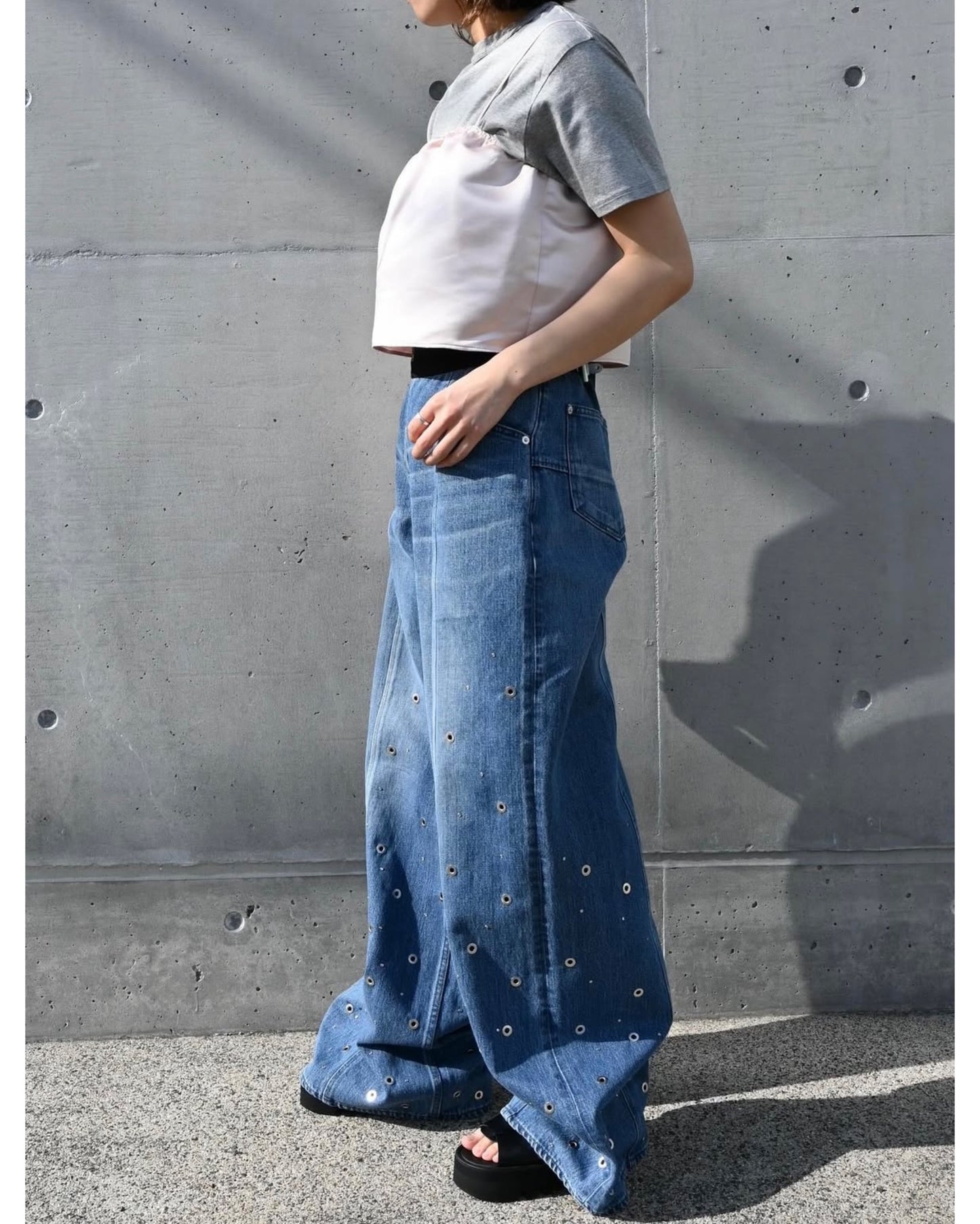 ORGANIC COTTON DENIM WIDE-LEG JEANS WITH STUDS