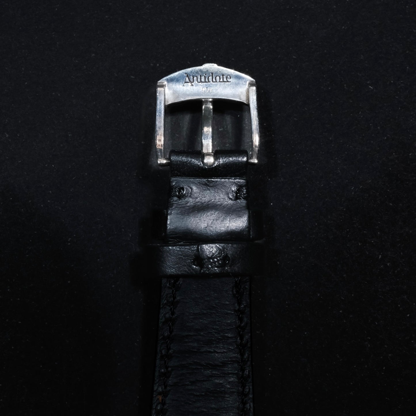 Leather Bracelet (Crocodile / Silver)