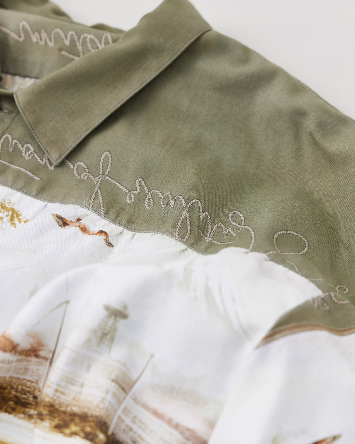NUMAN KHAKI