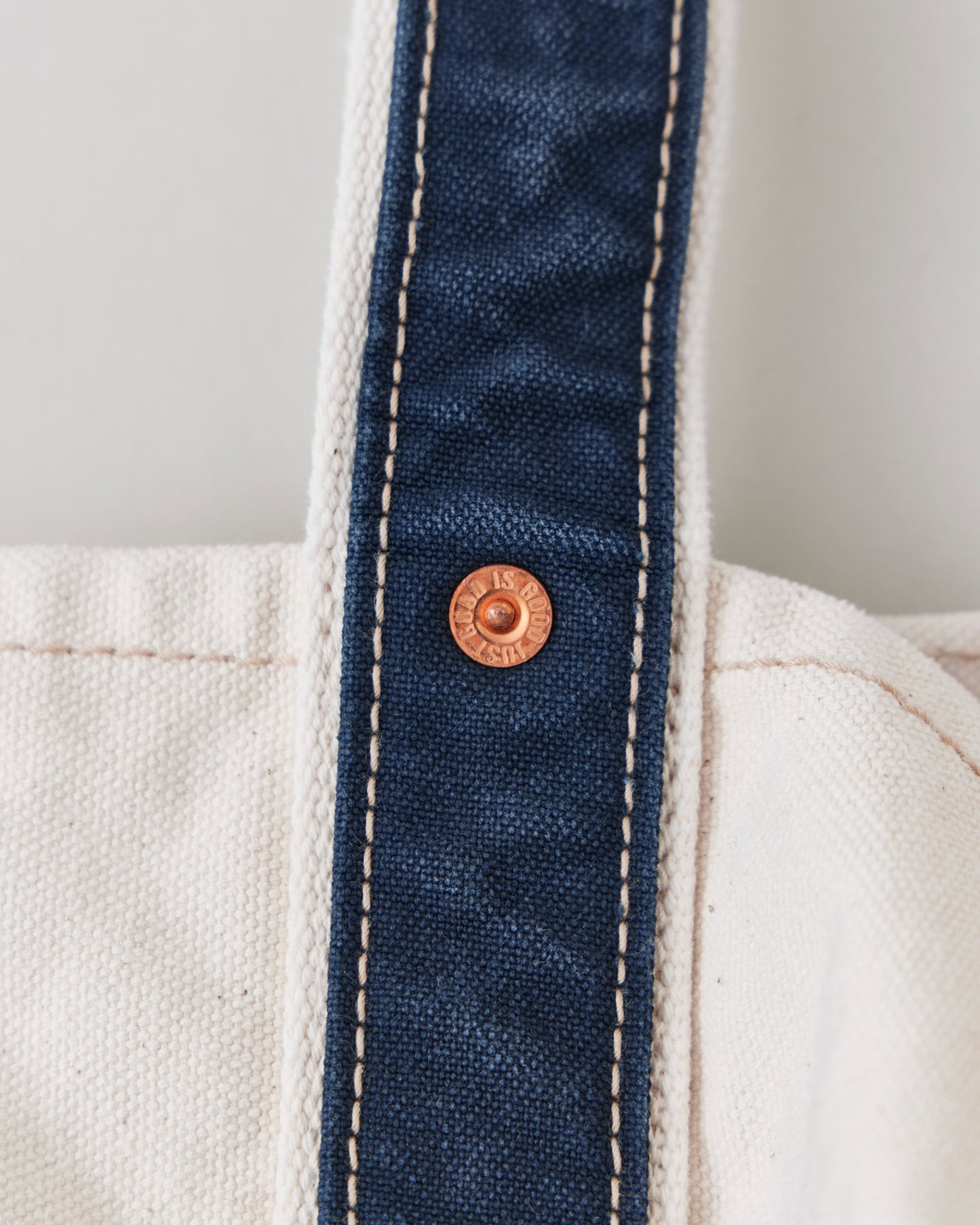 L.LESH NATURAL NAVY