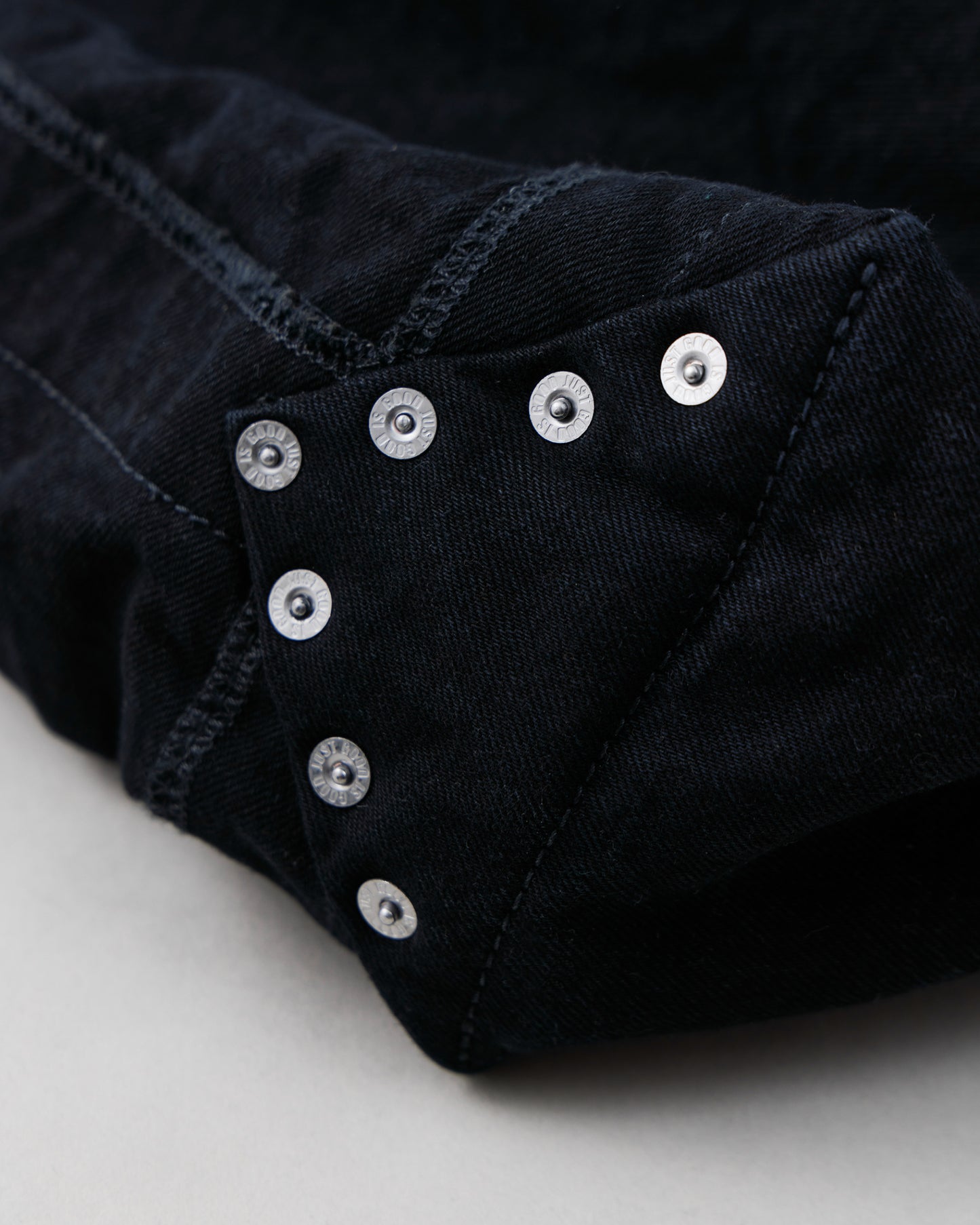 D.LANDS BLACK INDIGO