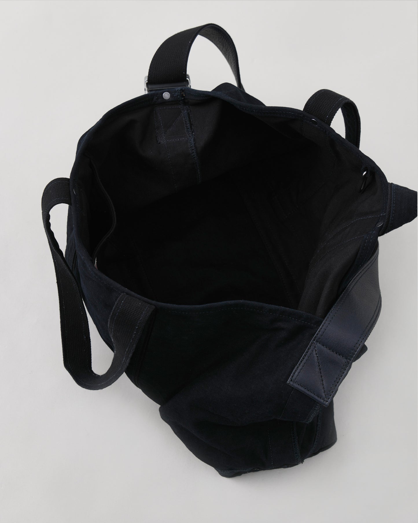 D.LANDS BLACK INDIGO