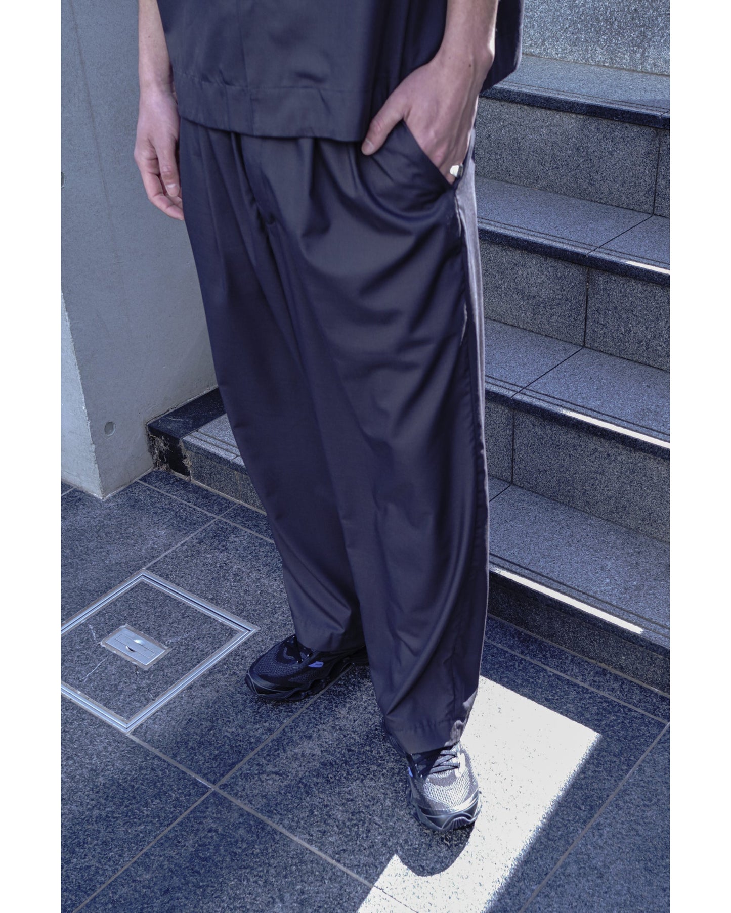 MONOLITH EZ SLACKS