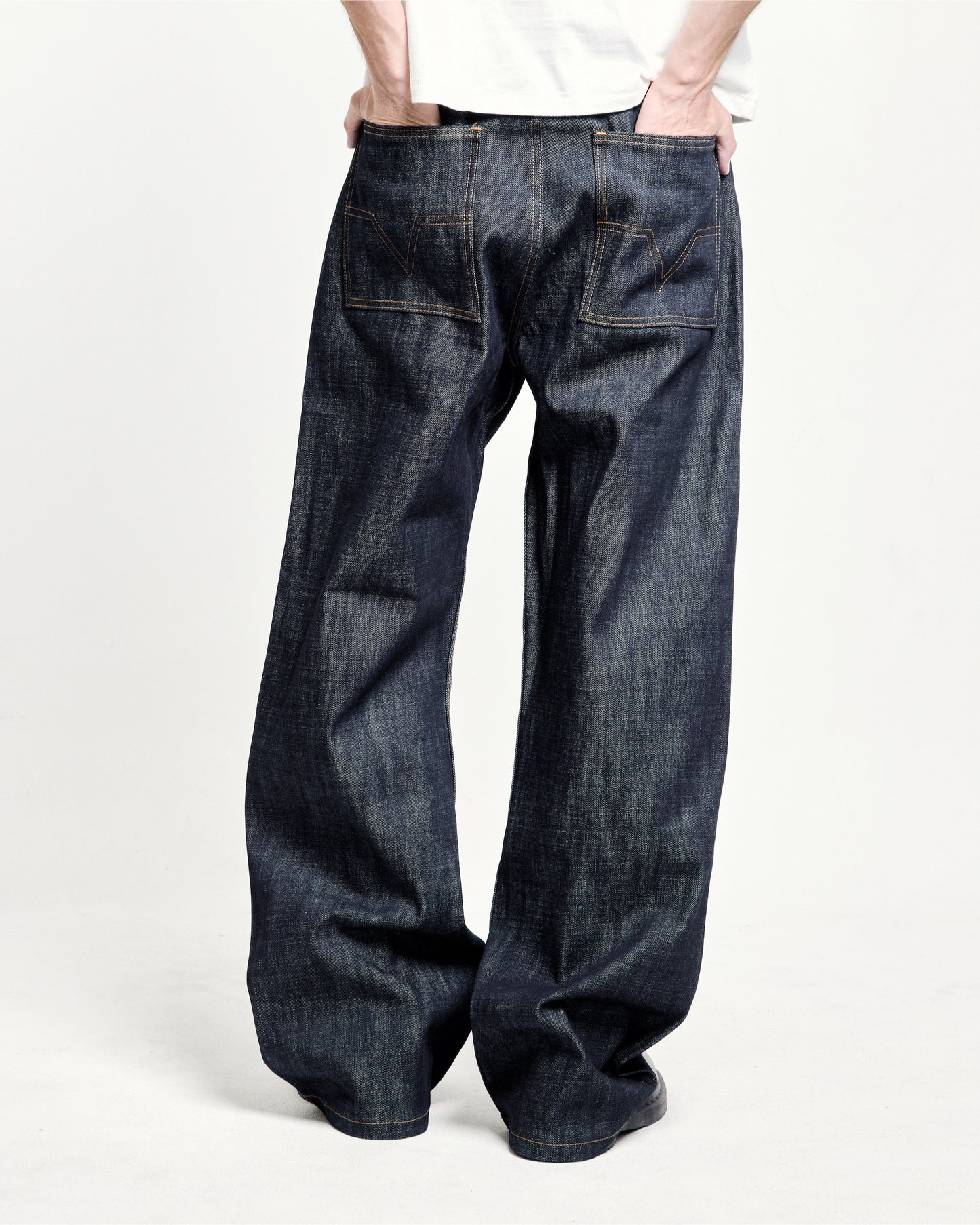 BAGGY DENIM