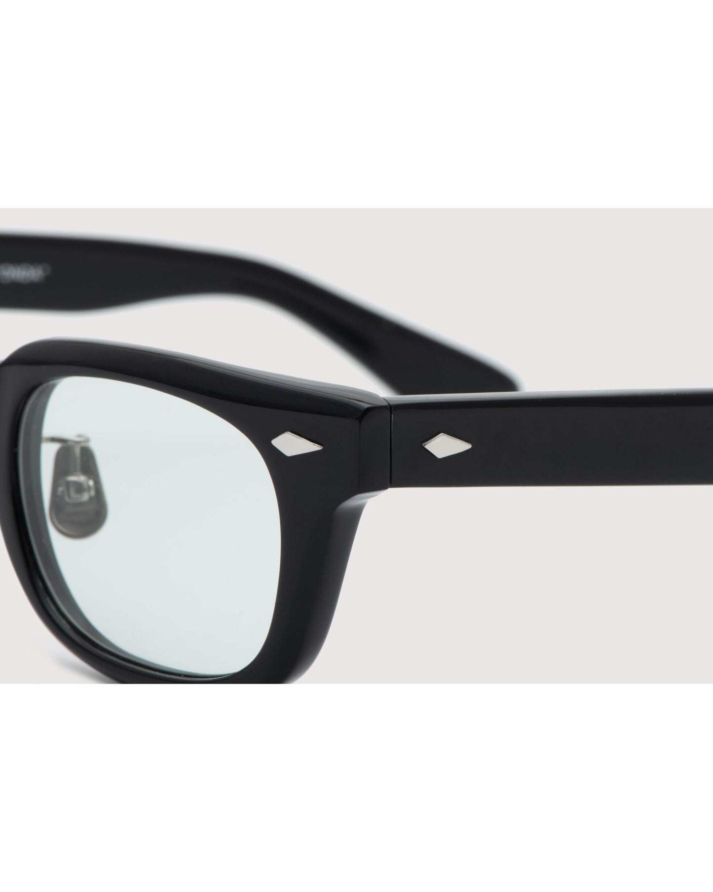 ONDA #1 GLOSS BLACK × GREY GREEN to D.GREY