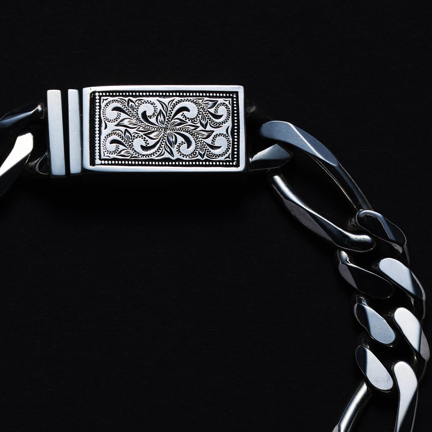 Engraved Box Clasp Figaro Bracelet