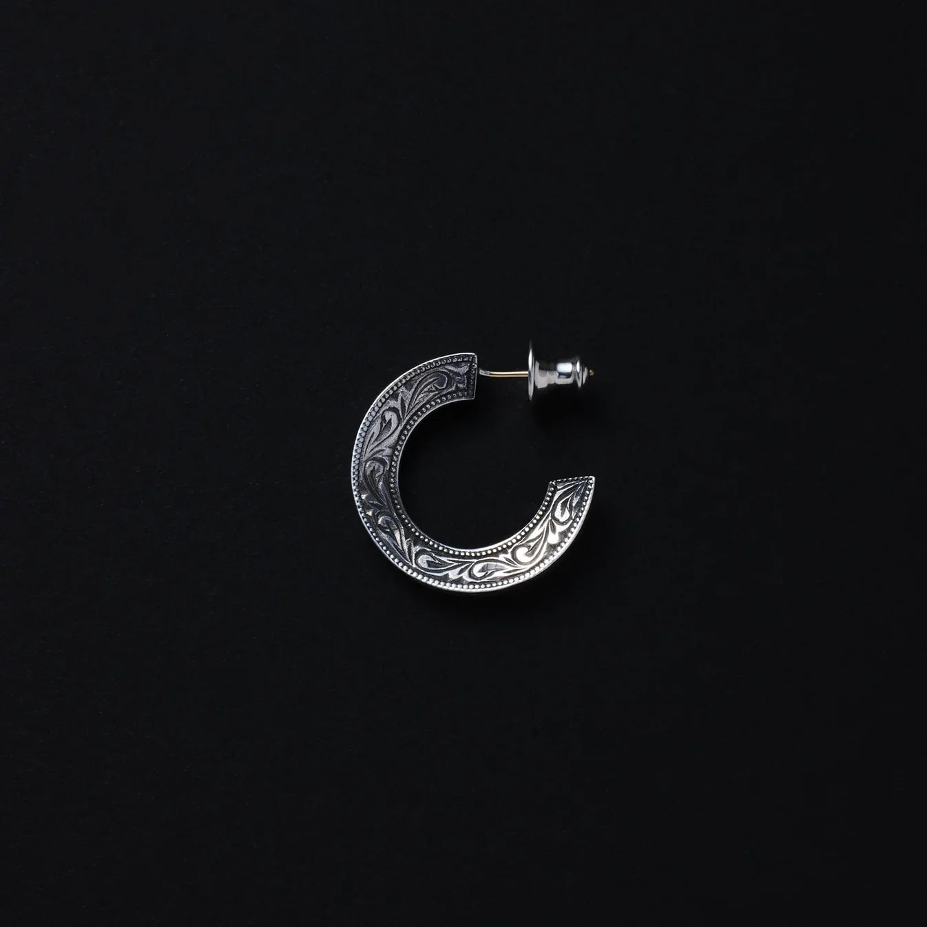 Engraved Triangle Earring (Silver)