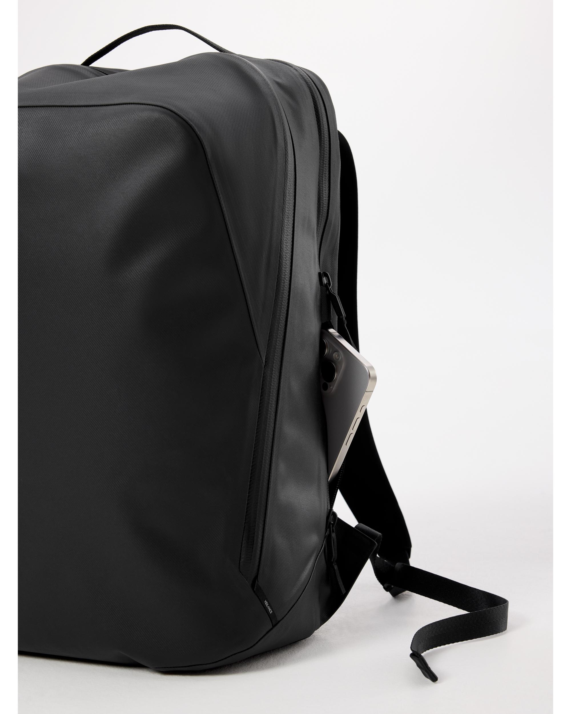 ANODIC BACKPACK BLACK – TIME AFTER TIME