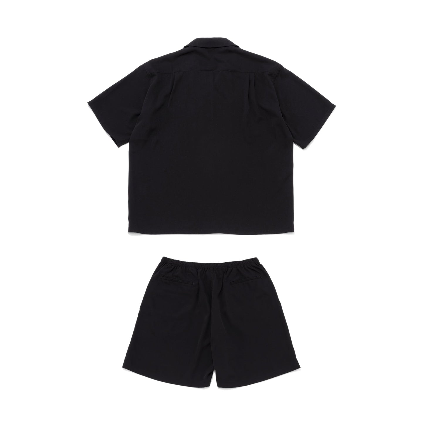 SET UP OPEN COLLAR SHIRT & SHORTS