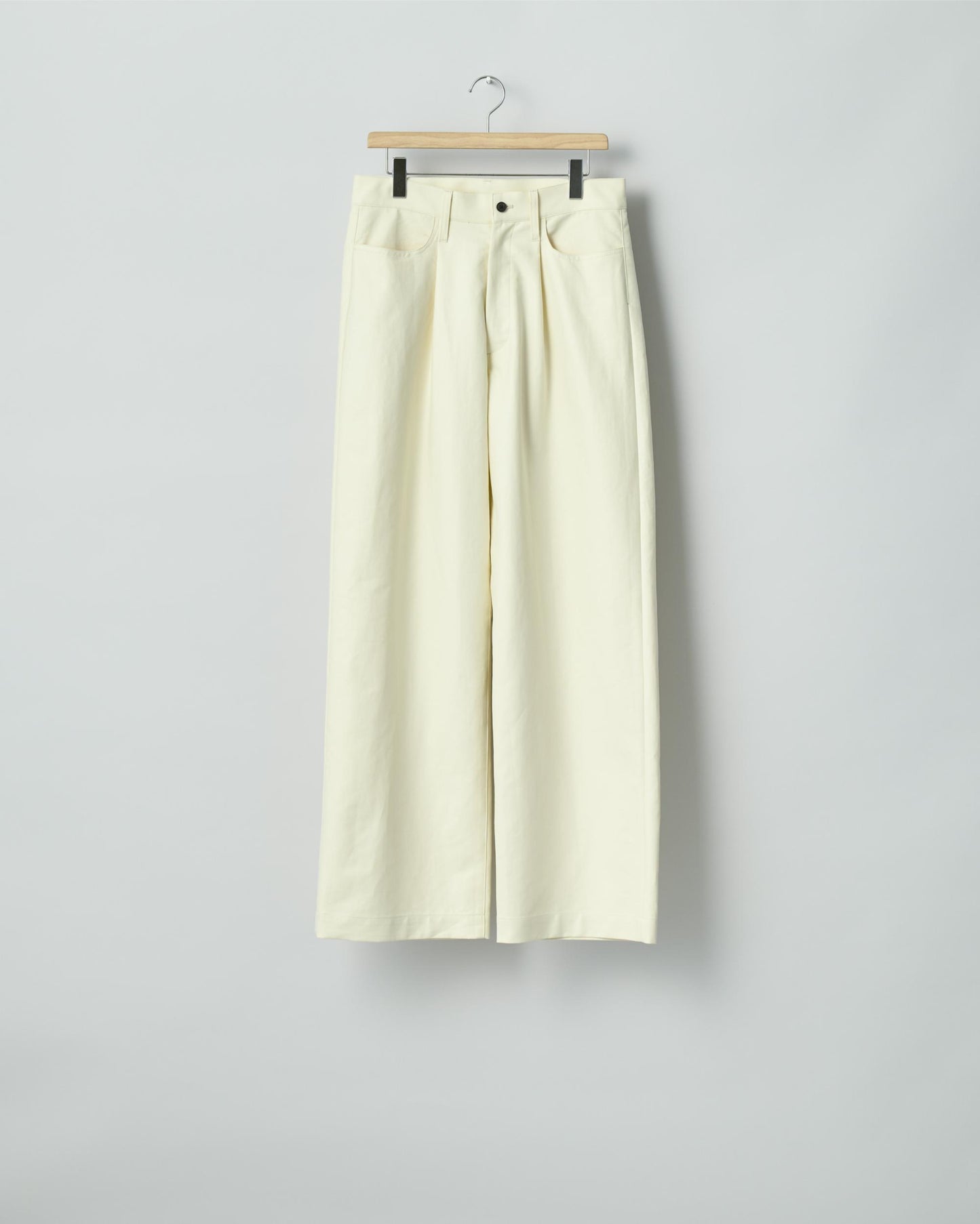DOUBLE WEAVE COTTON ONE TUCK WIDE PANTS  CREAM