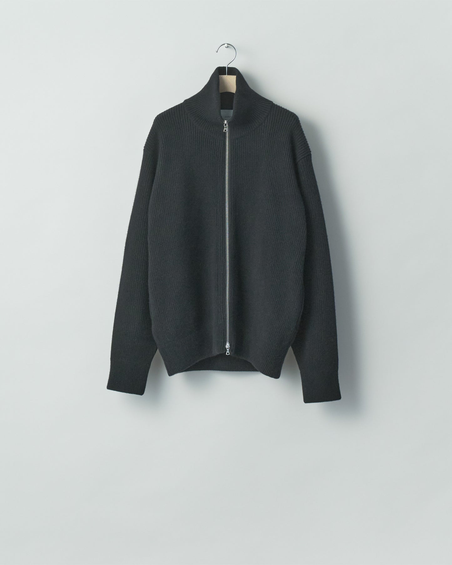 EXTRA FINE WOOL KNIT DRIVERS  BLACK