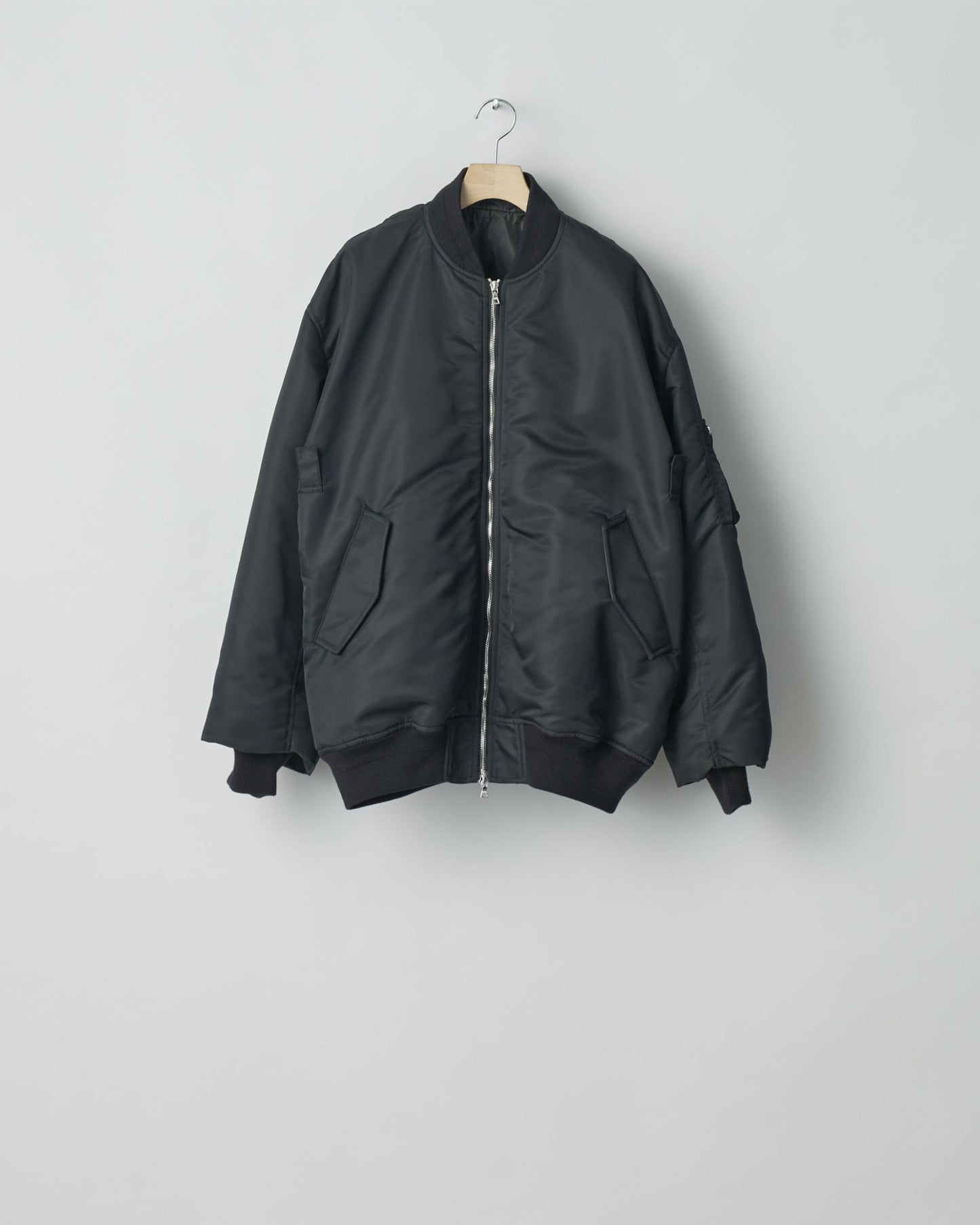 OVERSIZED FLIGHT JACKET  BLACK