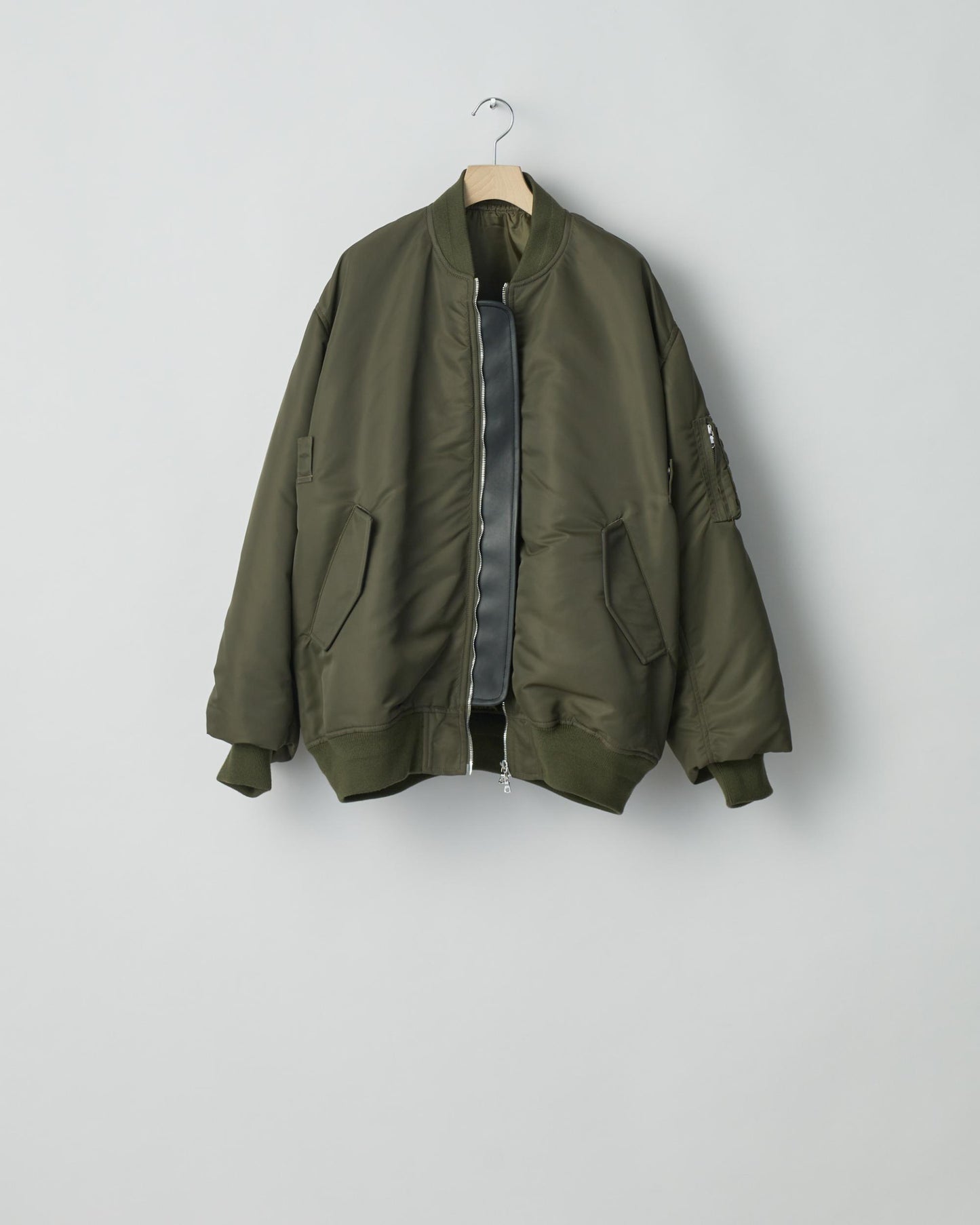 OVERSIZED FLIGHT JACKET  MILITARY KHAKI