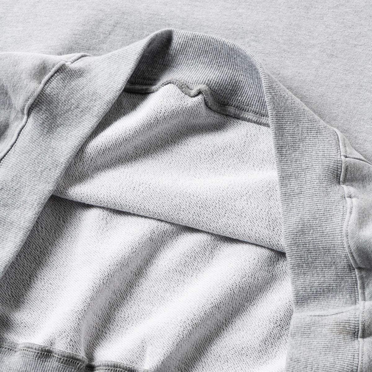 HOODED LOGO SWEAT