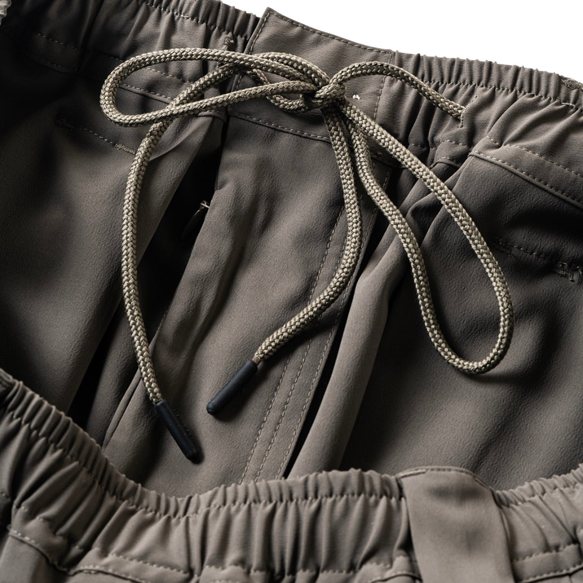 DRY BAGGY SLACKS