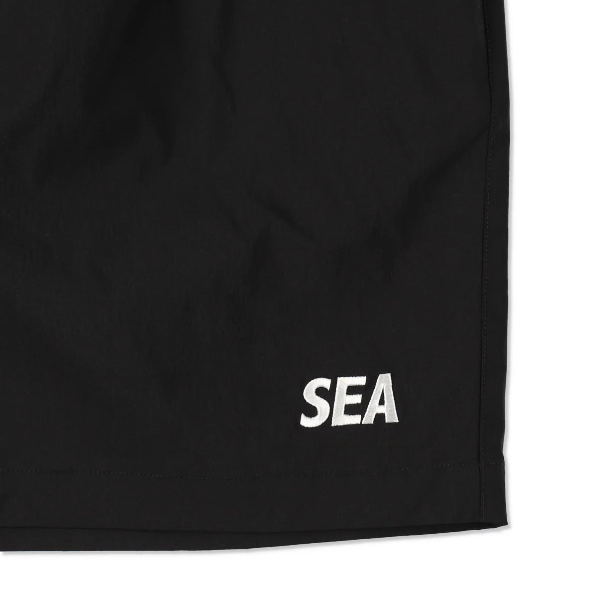 STRETCH NYLON SHORTS