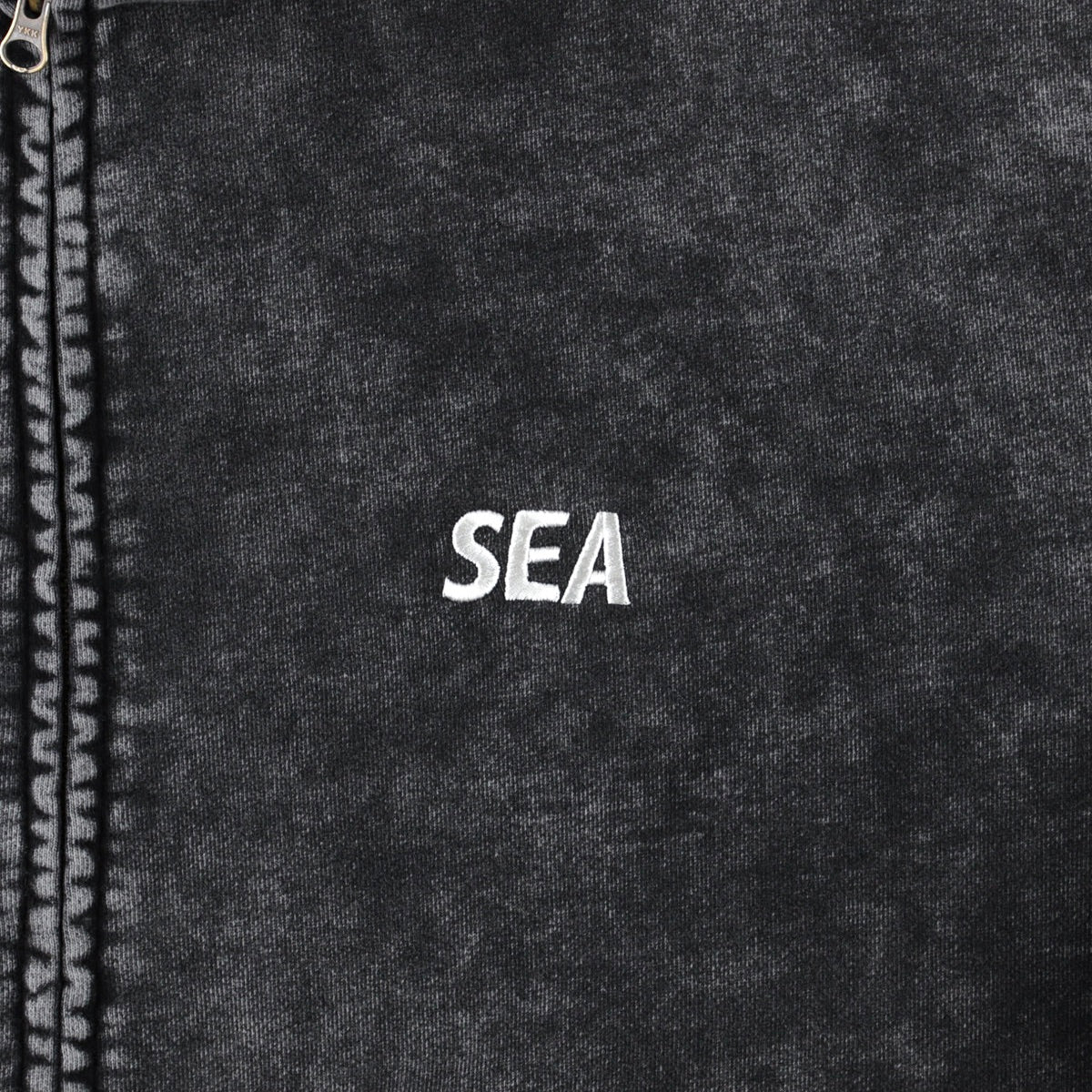 AGED ESSENTIAL ZIP HODDIE