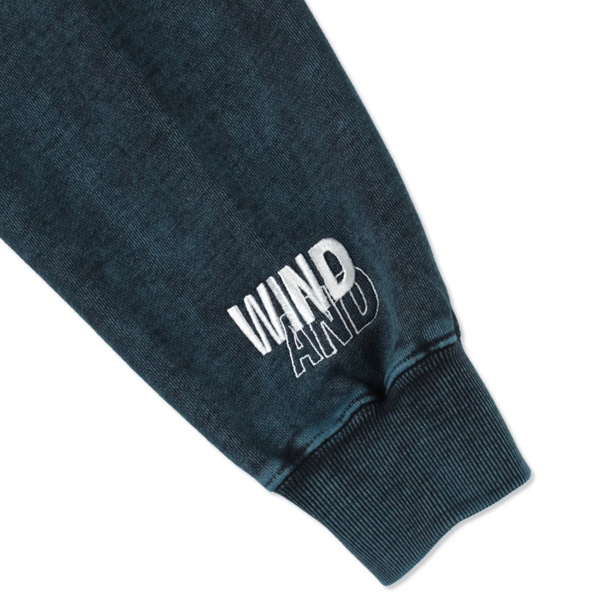 AGED ESSENTIAL ZIP HODDIE