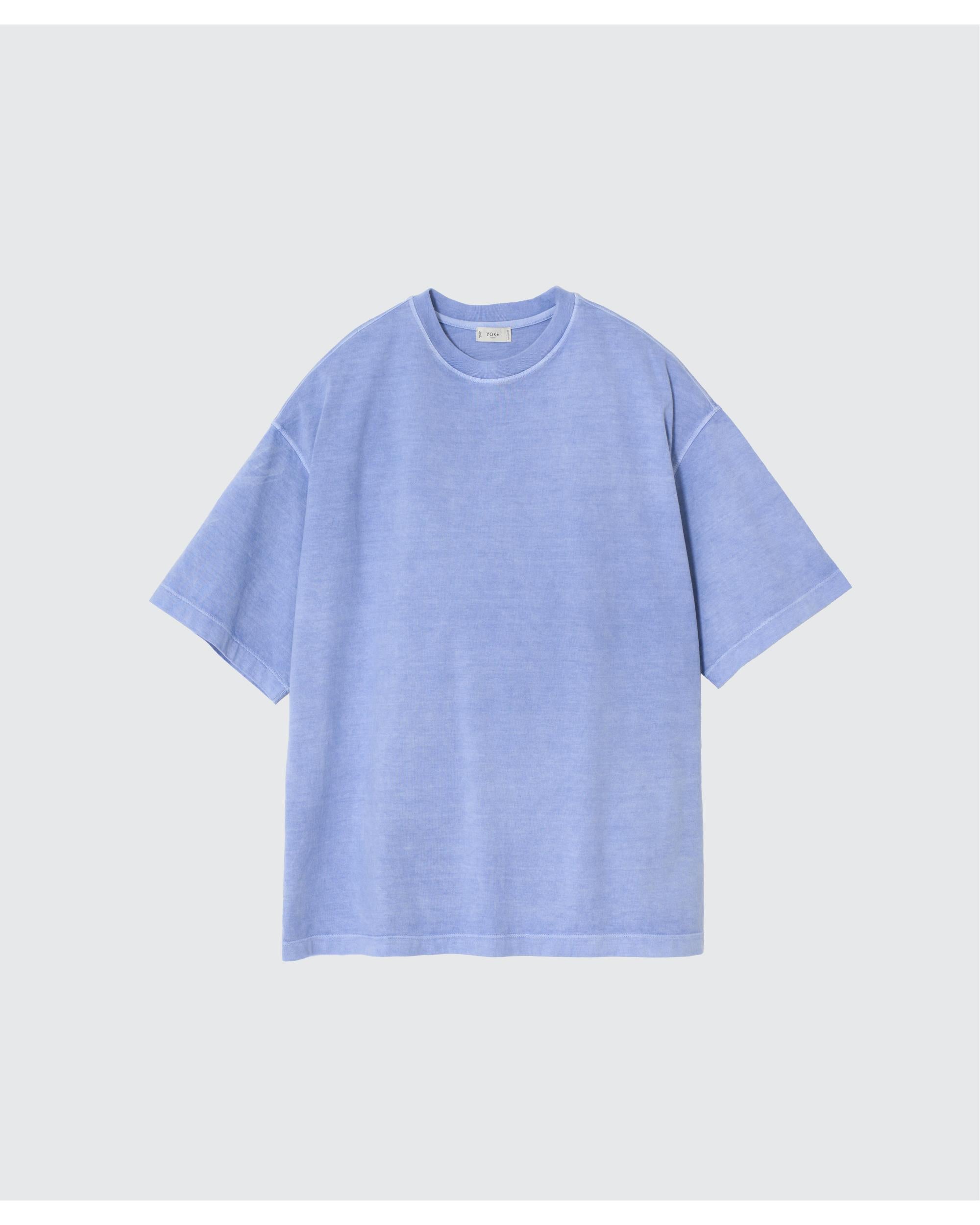GARMENT-DYED YOKE T-SHIRT SAX – TIME AFTER TIME