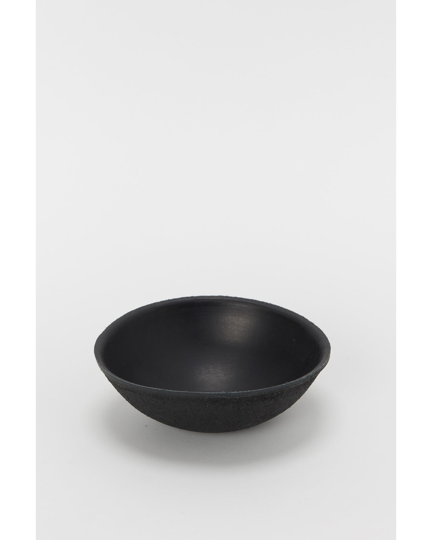 bowl black