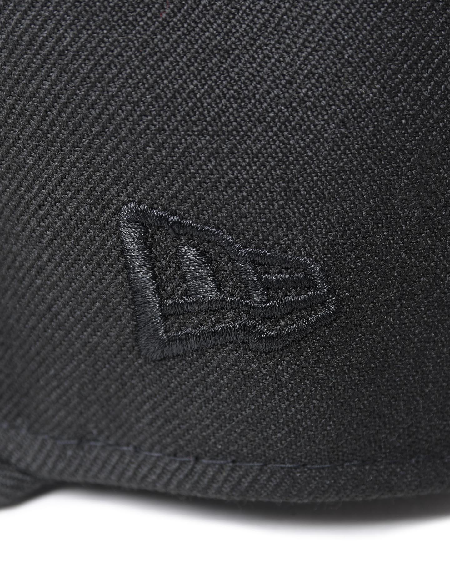 NEWERA 9FIFTY SNAP BACK CAP*