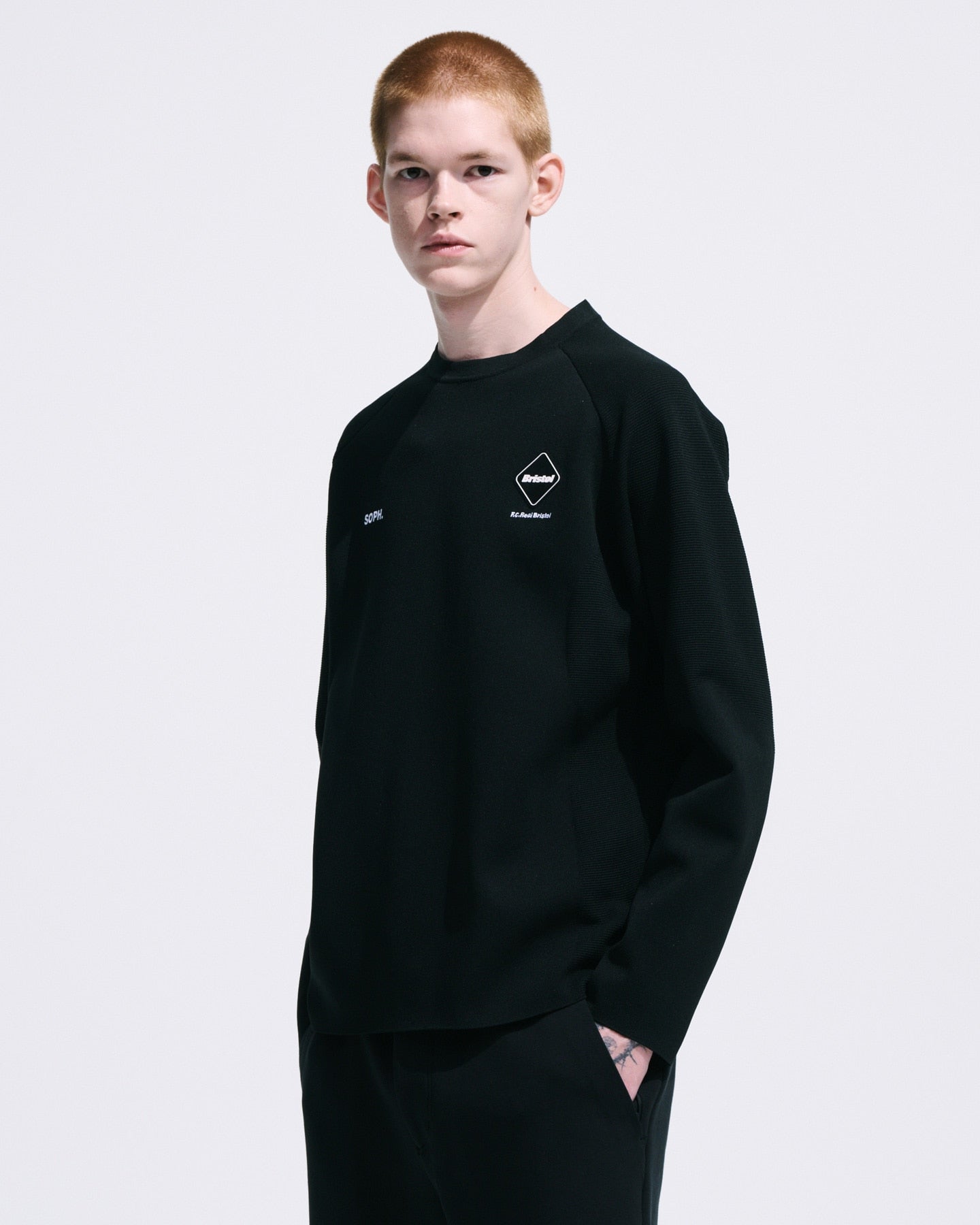 TECH KNIT L/S TOP