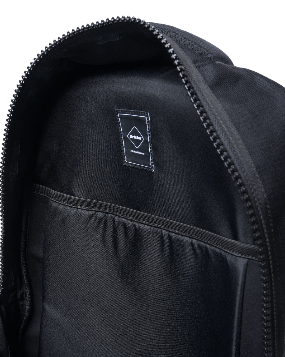 CORDURA RIPSTOP ADJUSTABLE BACKPACK 28
