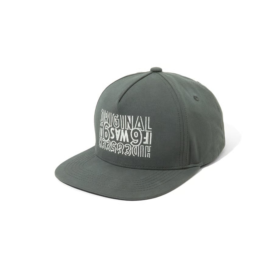 “HIDEANDSEEK×Toru Nishiura” Original Trucker CAP