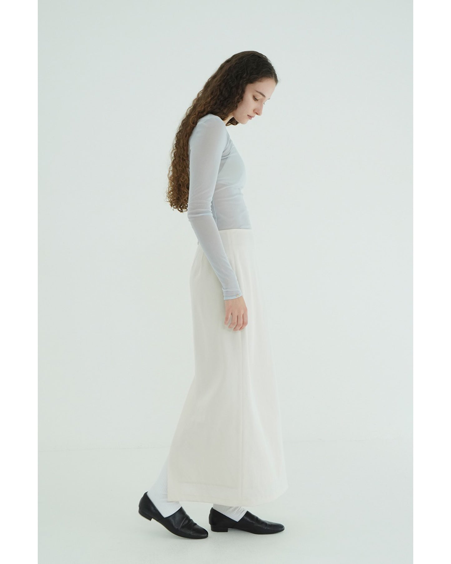 LOW WAIST STRAIGHT SKIRT
