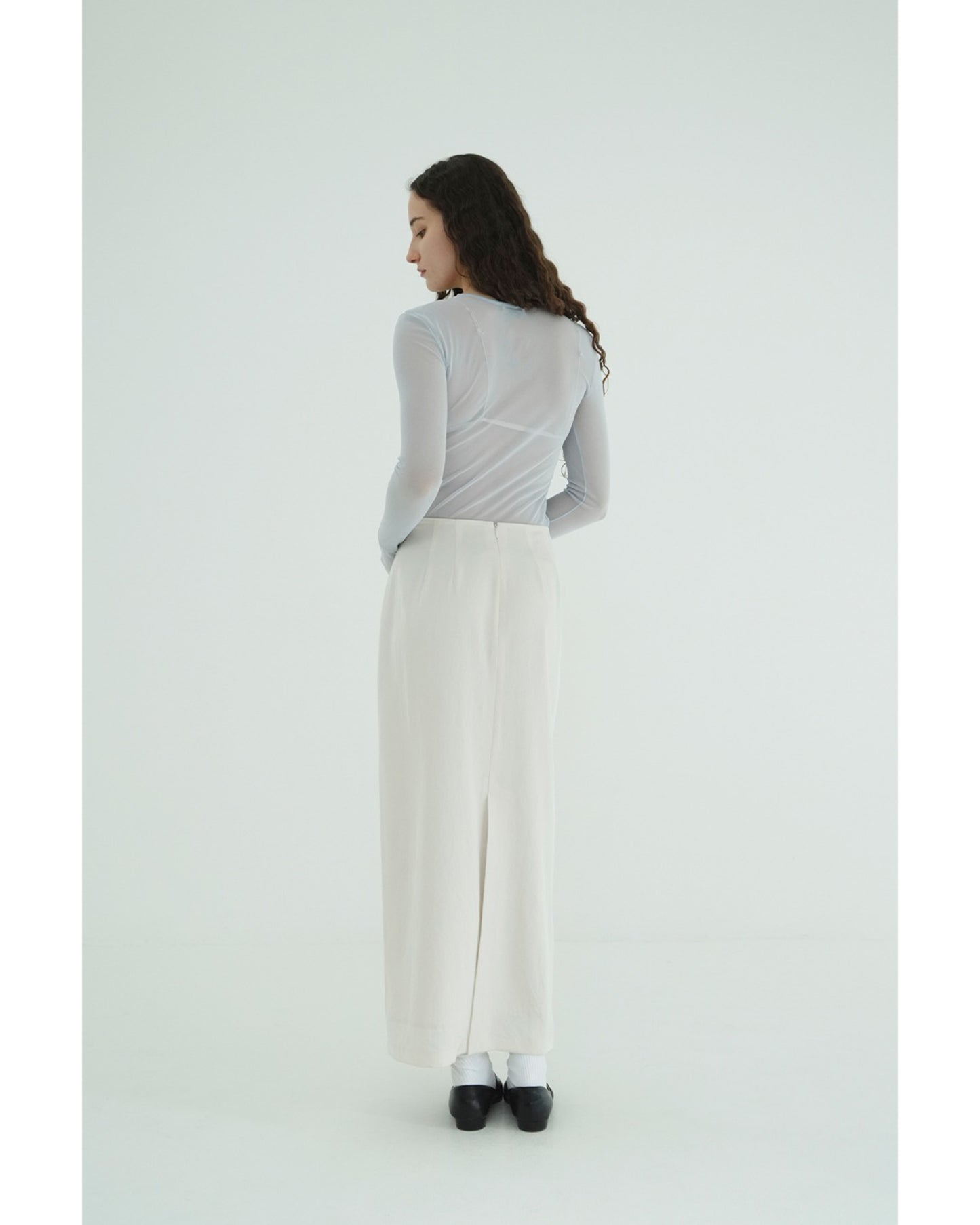 LOW WAIST STRAIGHT SKIRT